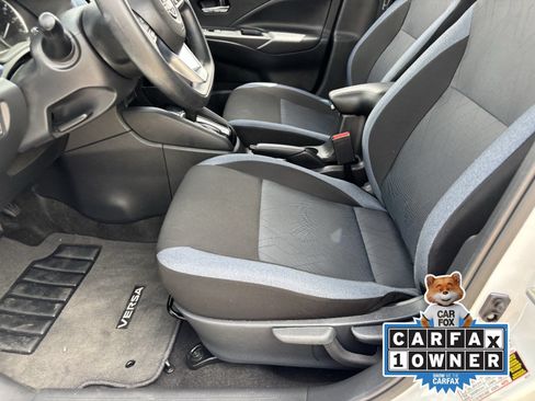 Used 2025 Nissan Versa SV w/ Trunk Package FWD image 21