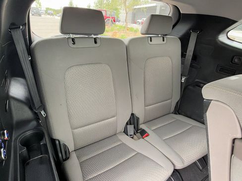 Used 2019 Hyundai Santa Fe XL SE FWD image 26