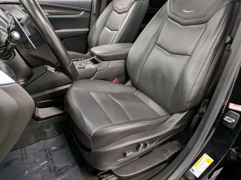 Used 2023 Cadillac XT5 Sportv image 10