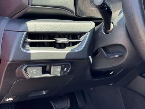 Used 2025 Kia K4 FWD image 10