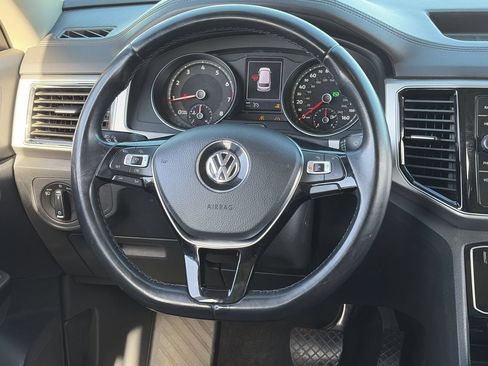 Used 2018 Volkswagen Atlas SEL AWD/4WD image 13