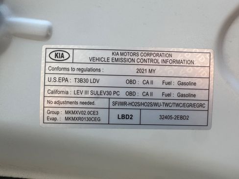 Used 2021 Kia Forte LXS FWD image 17