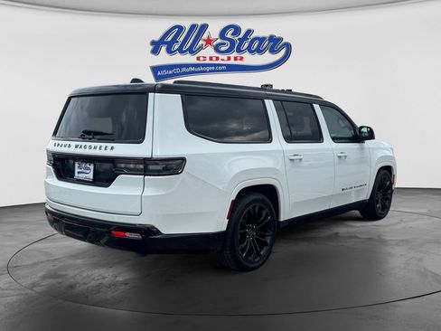 Used 2024 Jeep Grand Wagoneer L Series II w/ Quick Order Packagew 28T AWD/4WD image 7