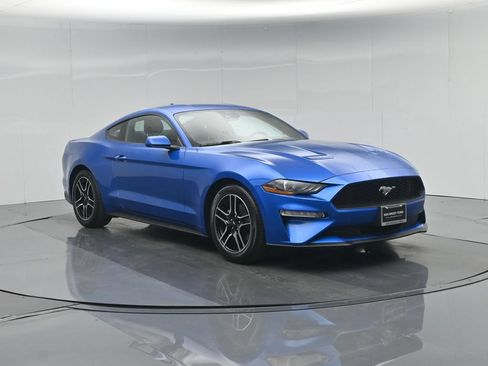Used 2021 Ford Mustang Coupe w/ Equipment Group 101A RWD image 58