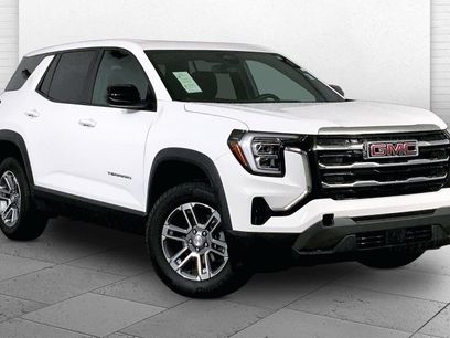 Used 2025 GMC Terrain Elevation