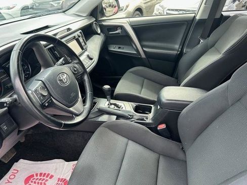 Used 2018 Toyota RAV4 XLE w/ Plus Extra Value Package image 4