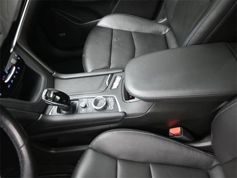 Used 2021 Cadillac XT6 Sport image 9