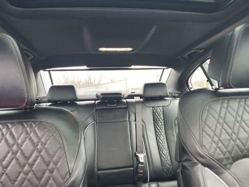 Used 2019 BMW M550i xDrive w/ Dynamic Handling Package image 7