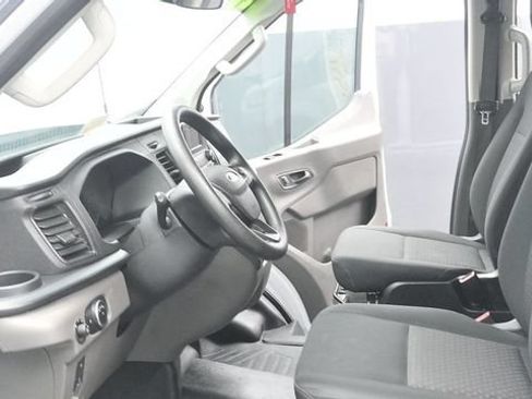 Used 2025 Ford Transit 250 Low Roof w/ Exterior Upgrade Package RWD image 25