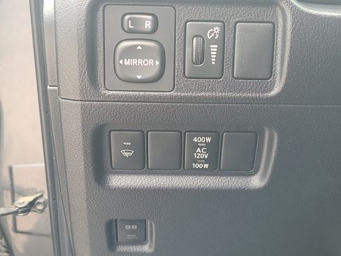 Used 2016 Toyota 4Runner TRD Pro AWD/4WD image 23