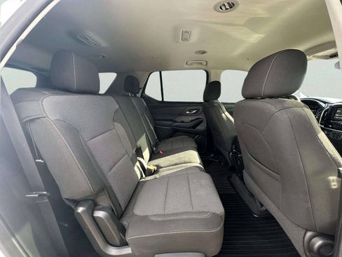 Used 2019 Chevrolet Traverse LS AWD/4WD image 18