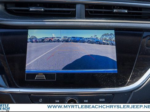 Used 2020 Buick Encore GX Essence w/ Experience Buick Package image 21