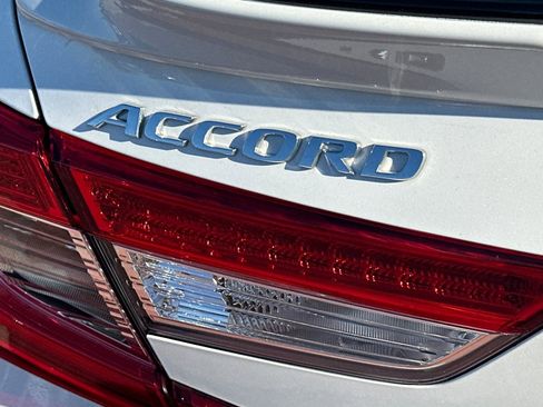 Used 2022 Honda Accord LX image 28