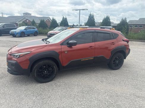 Certified 2024 Subaru Crosstrek 2.5i Wilderness w/ Crosstrek Mirror Package AWD/4WD image 1