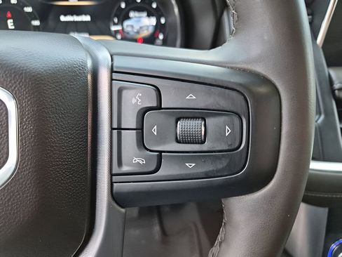 Used 2023 GMC Yukon XL SLT w/ SLT Premium Package image 35