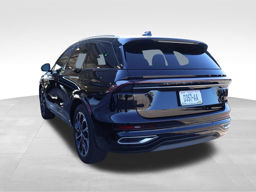 Used 2024 Lincoln Nautilus Reserve w/ Equipment Group 202A AWD/4WD image 21