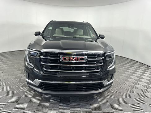 Used 2026 GMC Acadia Elevation w/ Elevation Premium Package FWD image 3