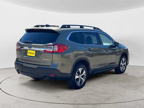 Certified 2025 Subaru Ascent Premium AWD/4WD image 5