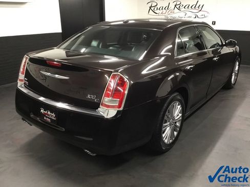 Used 2012 Chrysler 300 C w/ 19-Premium Speaker Group AWD/4WD image 11
