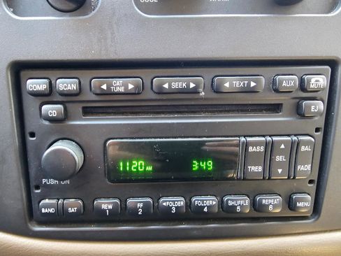 Used 2007 Ford E-350 and Econoline 350 XLT image 41