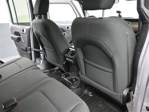 Used 2020 Jeep Wrangler Unlimited Sport S image 16