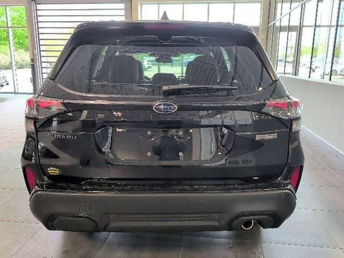 New 2026 Subaru Forester Touring AWD/4WD image 6