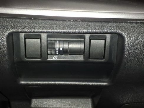 Used 2024 Subaru Impreza 2.0i AWD/4WD image 12