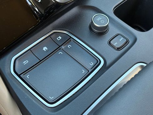 Used 2023 Acura MDX FWD w/ Technology Package image 22