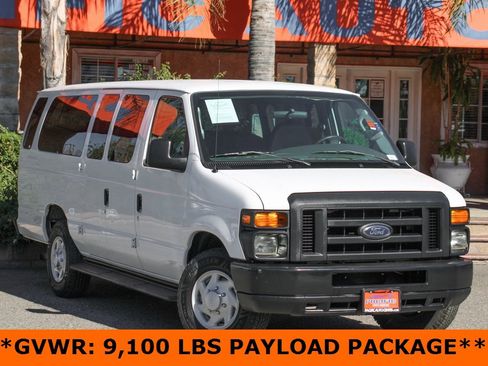 Used 2008 Ford E-350 and Econoline 350 XLT image 2