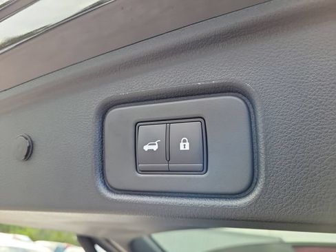 New 2026 Nissan Pathfinder SV AWD/4WD image 9