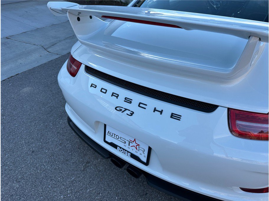 Used 2014 Porsche 911 GT3 w/ Carbon Interior Package RWD image 41