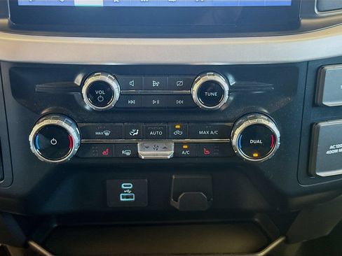 Used 2023 Ford F150 XLT w/ Equipment Group 302A High AWD/4WD image 15