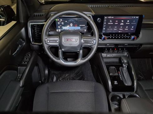 New 2026 GMC Canyon Elevation w/ Convenience Package image 13