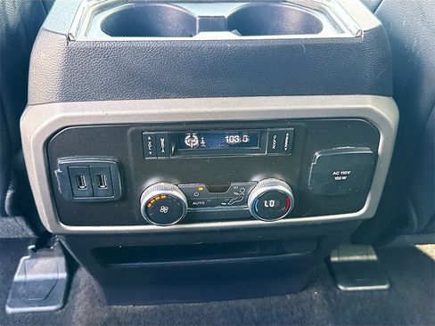 Used 2019 Ford Expedition XLT w/ Equipment Group 202A image 29