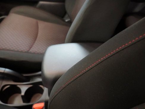 Used 2017 Mitsubishi Outlander Sport ES image 21