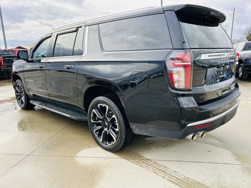 Used 2022 Chevrolet Suburban Premier image 46