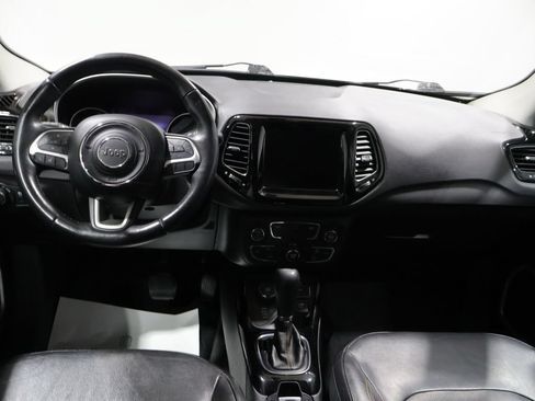 Used 2017 Jeep Compass Limited AWD/4WD image 16