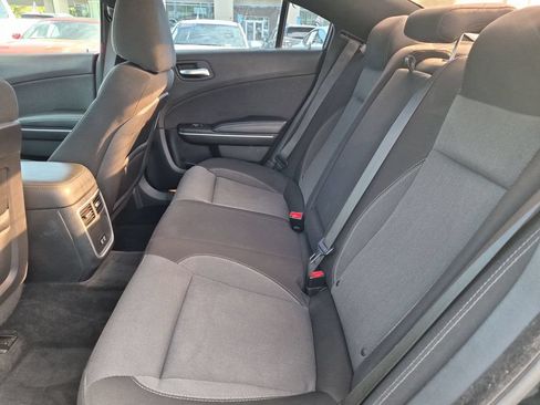 Used 2015 Dodge Charger SE w/ Power Sunroof Group RWD image 28