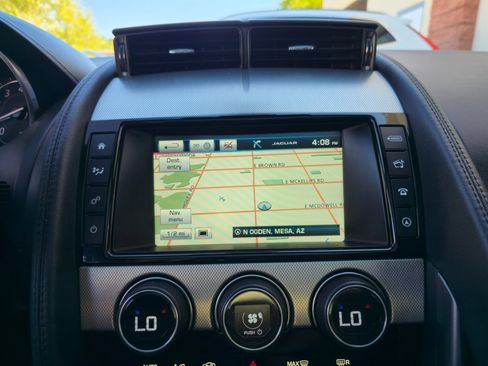 Used 2016 Jaguar F-TYPE Coupe image 19