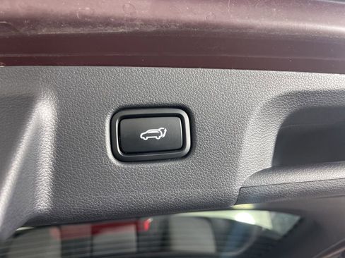 Used 2024 Hyundai Palisade SEL w/ Premium Package image 21