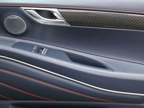 Used 2025 Genesis GV80 3.5T e-SC image 11