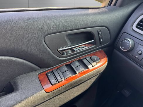 Used 2013 Chevrolet Tahoe LT AWD/4WD image 11