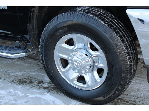 Certified 2022 RAM 2500 Tradesman w/ Chrome Appearance Group image 37