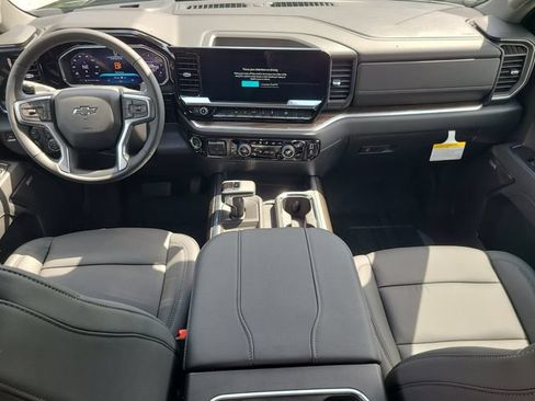 New 2026 Chevrolet Silverado 1500 RST AWD/4WD image 12