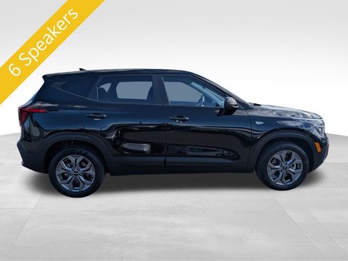Certified 2024 Kia Seltos LX AWD/4WD image 7