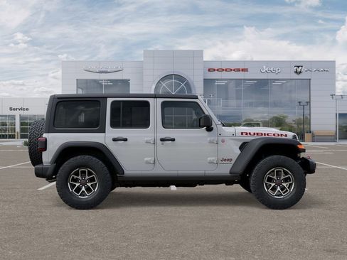 New 2025 Jeep Wrangler Rubicon w/ Technology Group image 21