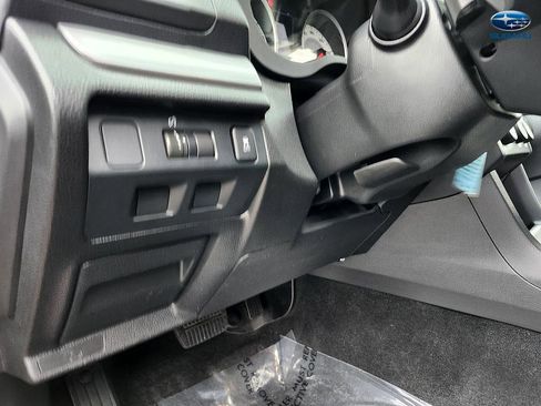 Used 2014 Subaru Impreza 2.0i Premium w/ All-Weather Package w/CVT image 15