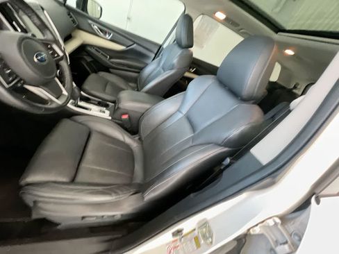 Used 2020 Subaru Ascent Limited w/ Technology Package AWD/4WD image 11