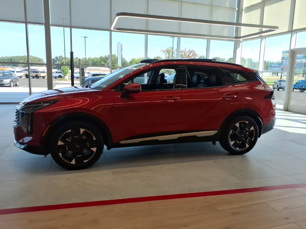 New 2026 Kia Sportage SX FWD image 4