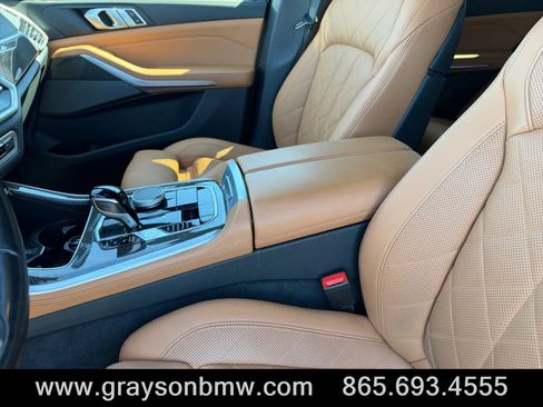 Used 2023 BMW X5 M50i w/ Climate Comfort Package AWD/4WD image 12